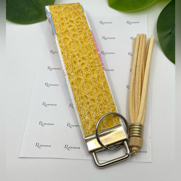 Wristlet Keychain, Wrist Lanyard Key Chain, Car Keychain and pendant - Picture 16 of 16